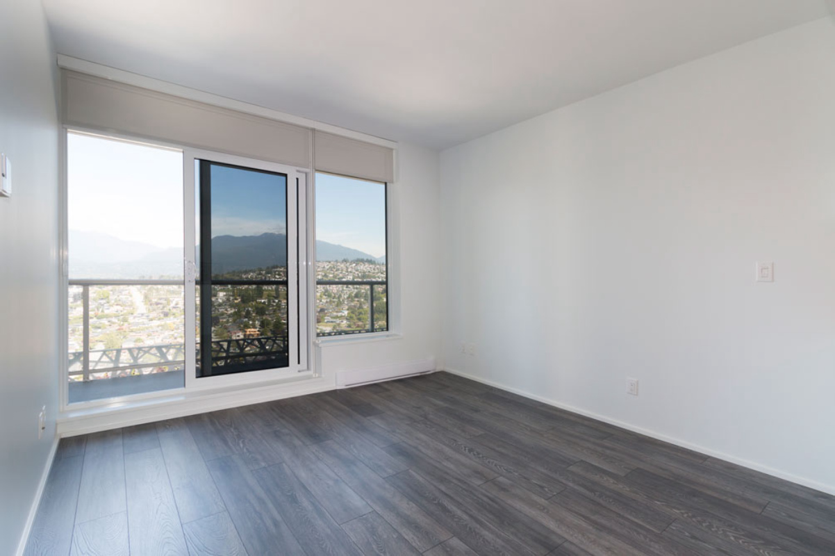 listing-img