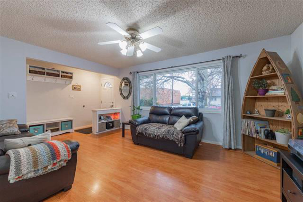 listing-img