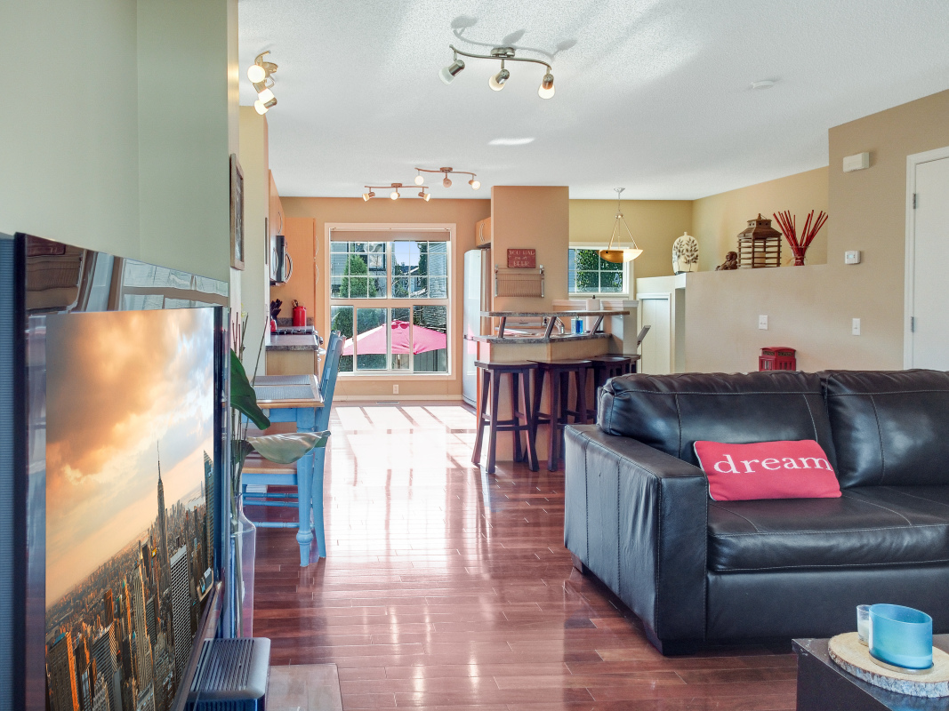 listing-img